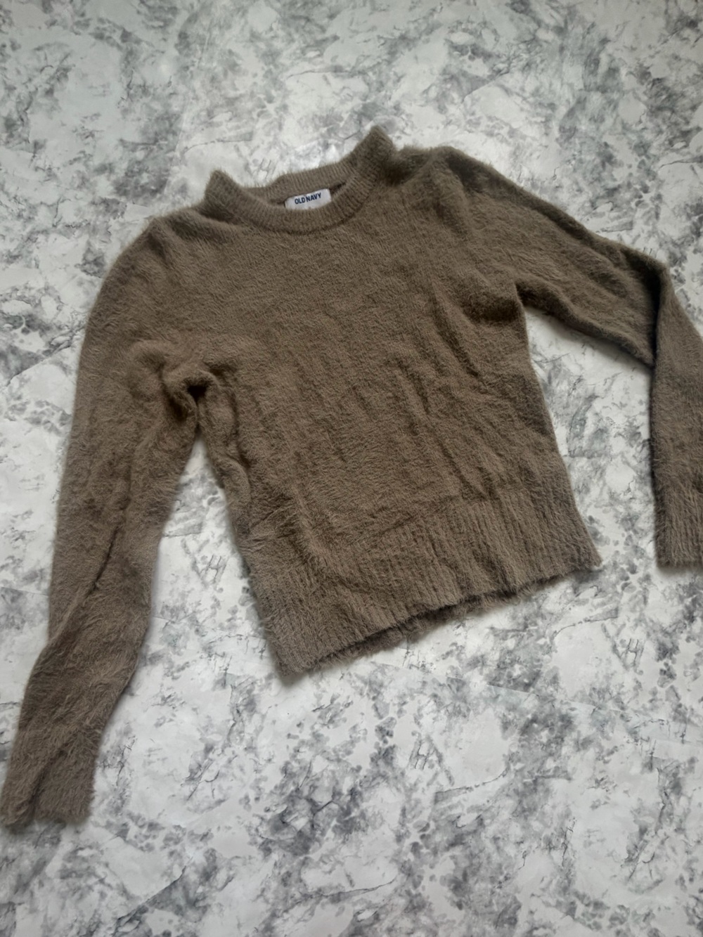 Old Navy Women's brown Fuzzy Crewneck Sweater small